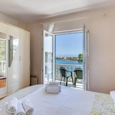 Apartments Nena- 10M From Sea Lägenhet *