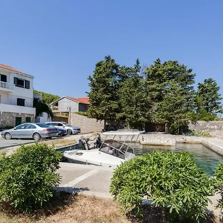 Appartement Apartments Nena- 10M From Sea *